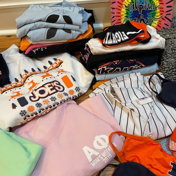 Illinois alpha phi bundle - Picture 8 of 15